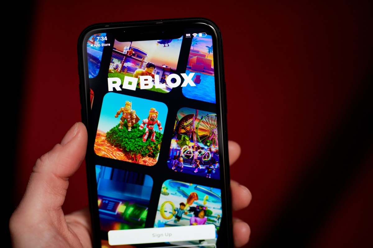 Roblox ra mắt video ngắn gameplay, công cụ AI mới cho nhà sáng tạo