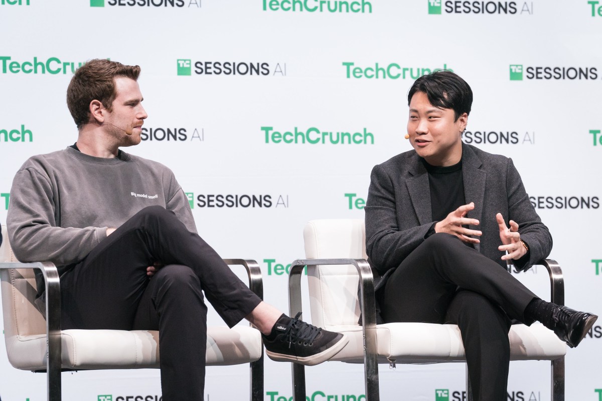 Chuyên gia DeepMind, Twelve Labs và Amazon chia sẻ chiến lược xây dựng startup trên nền tảng AI mới