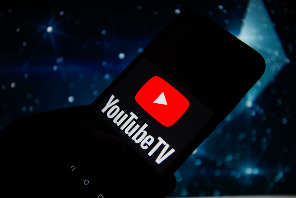 YouTube siết chặt chính sách kiếm tiền với video lặp lại và nội dung AI 'rác'
