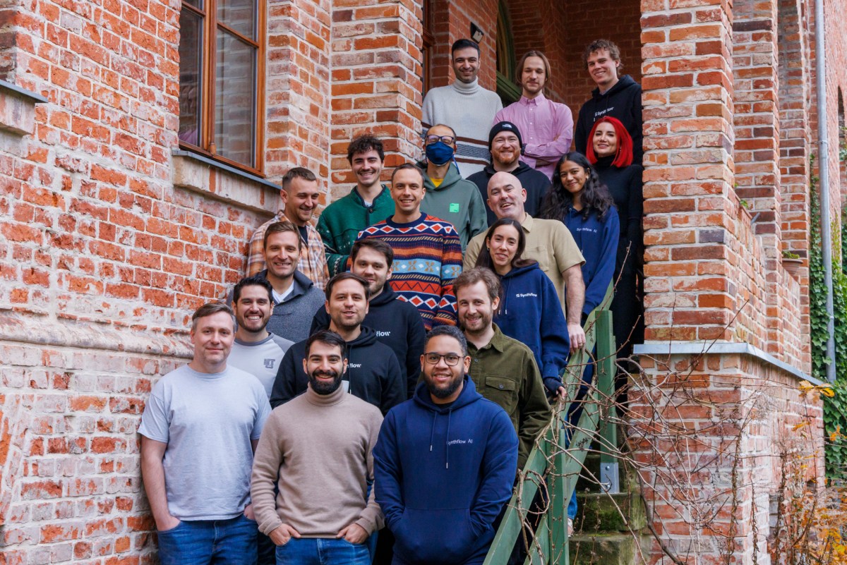 Synthflow AI giúp doanh nghiệp triển khai voice AI chuyên nghiệp không cần code